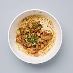 บะหมี่แห้งบะเต็ง - นายอ้วนเย็นตาโฟ