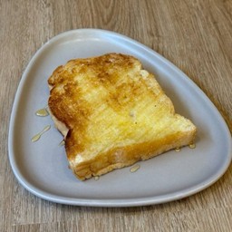 ขนมปังเนยน้ำผึ้ง : Butter Honey Bread Toast