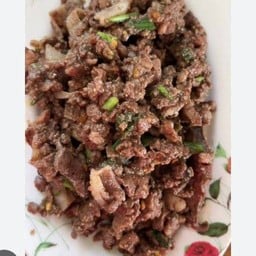 ก้อยเนื้อสุกขม