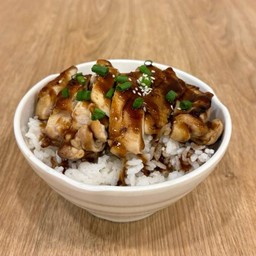 ข้าวหน้าไก่เทอริยากิ : Teriyaki Chicken Don