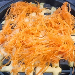 วาฟเฟิลไส้ฝอยทอง