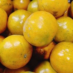 ส้มสายน้ำ อ.ฝาง เบอร์สวย 1 กิโล(10-11 ลูก)