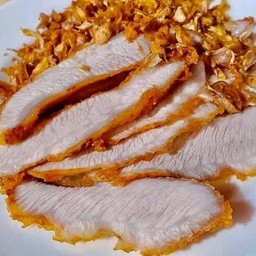 คอหมูทอดน้ำปลา