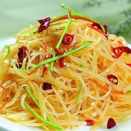 炒土豆 (ผัดมันฝรั่ง)