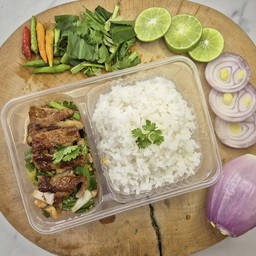 แซ่บมั้ยน้อง - ข้าวยำไก่แซ่บ