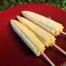 ข้าวโพดอ่อนเสียบไม้
