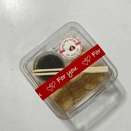 โมจิ คินาโกะ- คุโรมิสึ