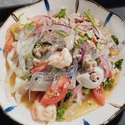 ยำเส้นแก้ว