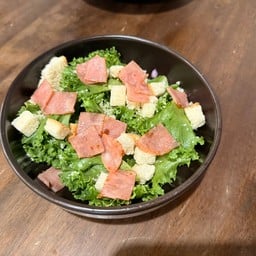 เยลโล่ สเต็ก สาขาถนนขุขันธ์