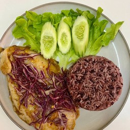 ข้าวยำปลาแซ่บ สูตรคลีน 350 kcal