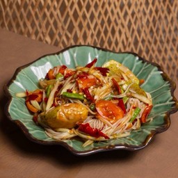 ลาภยศ ลาภยศ