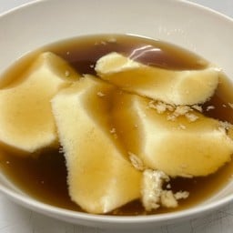 เต้าฮวยน้ำขิงร้อน