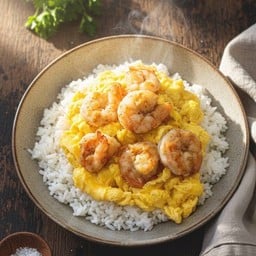 ข้าวไข่ข้นกุ้ง ที่พิถีพิถันทุกขั้นตอน