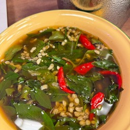 แกงผักหวานไข่มดแดง