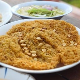 ยำปลาดุกฟู