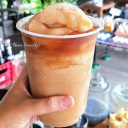 บ๊วยปั่นโค้ก(แก้วโอ่ง)