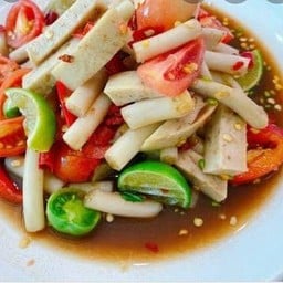 ตำไหลบัวหมูยอ