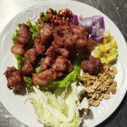 แหนมซี่โครงทอด