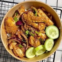 ร้าน กอ. ไก่ ข้าวยำไก่แซ่บ ไก่เทอริยากิ  ครอฟเฟิล