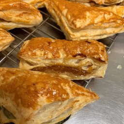 พายสับปะรด