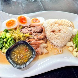 สามารถบอกสิ่งที่ต้องการเพิ่มเติมได้เลยนะคะ