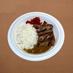 ข้าวแกงกระหรี่หมูคุโรบุตะ