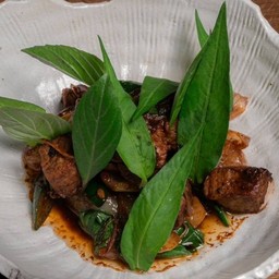 เนื้อวากิวนครพนมผัดดีปลี