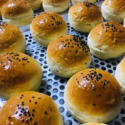 บันส์นมสด(แพค) 6ชิ้น Fresh milk buns 6 pcs.(Pack)