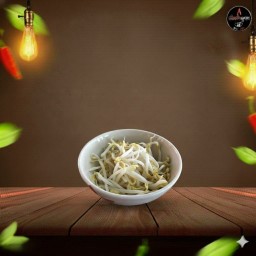 ถั่วงอกลวก