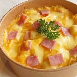 ข้าวไข่ข้นแฮม