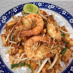 ผัดไทโคตรอร่อย 60 ปี หน้าวัดอรุณ