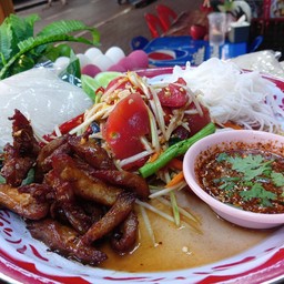 หมูทอด  ตำลาว  ข้าวเหนืยว