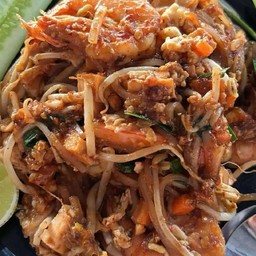 ผัดไทยสูตรแม่