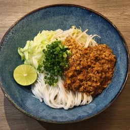 ข้าวซอยน้ำคั่วเส้นขนมจีน