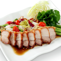 L ตำซั่วหมูกรอบ