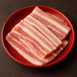 หมูสามชั้นสไลด์สี่เหลี่ยม 50 กรัม 方块五花肉