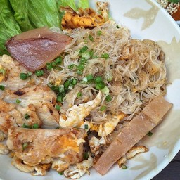 หมี่คั่ว อกไก่นุ่ม