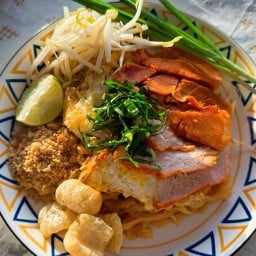 ผัดไทยลุงไก่