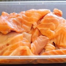 เศษหนังบราวแช่แข็ง