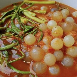 แกงส้มไข่ปลาริวกิว