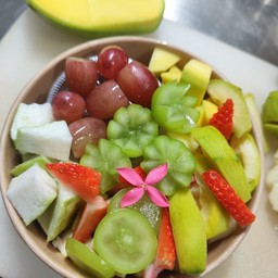 ผลไม้รวมเปรี้ยว/น้ำปลาหวาน