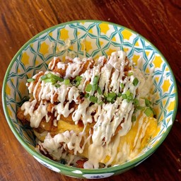 ข้าวด้งไก่ทอดซอสซาวครีม×ไข่เยิ้ม