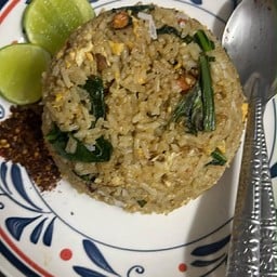 กระเพราไฟลุก