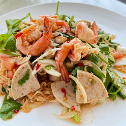 ยำมาม่า (instant noodle spicy salad)