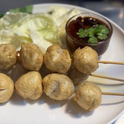 ลูกชิ้นเอ็นหมู