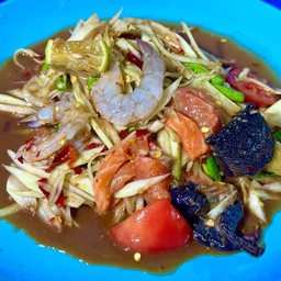 ส้มตำปูปลาร้ากุ้งสดแซลม่อน