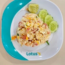 ข้าวผัดแหนม [กระเพราถาด]