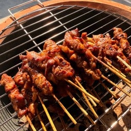 หมูปิ้งแจ่วปลาร้า ตู้แดง สาขา 1