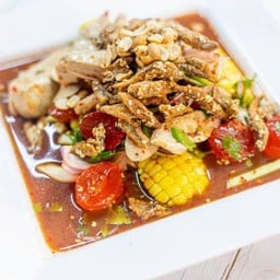 ยำหมูยอไข่แดงเค็ม