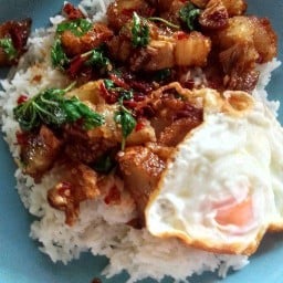 ครัวแม่ลำเพย